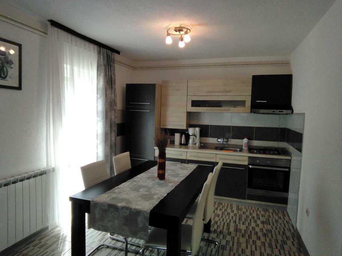 Guesthouse Blazenka Hodak Selište Drežničko Exterior foto