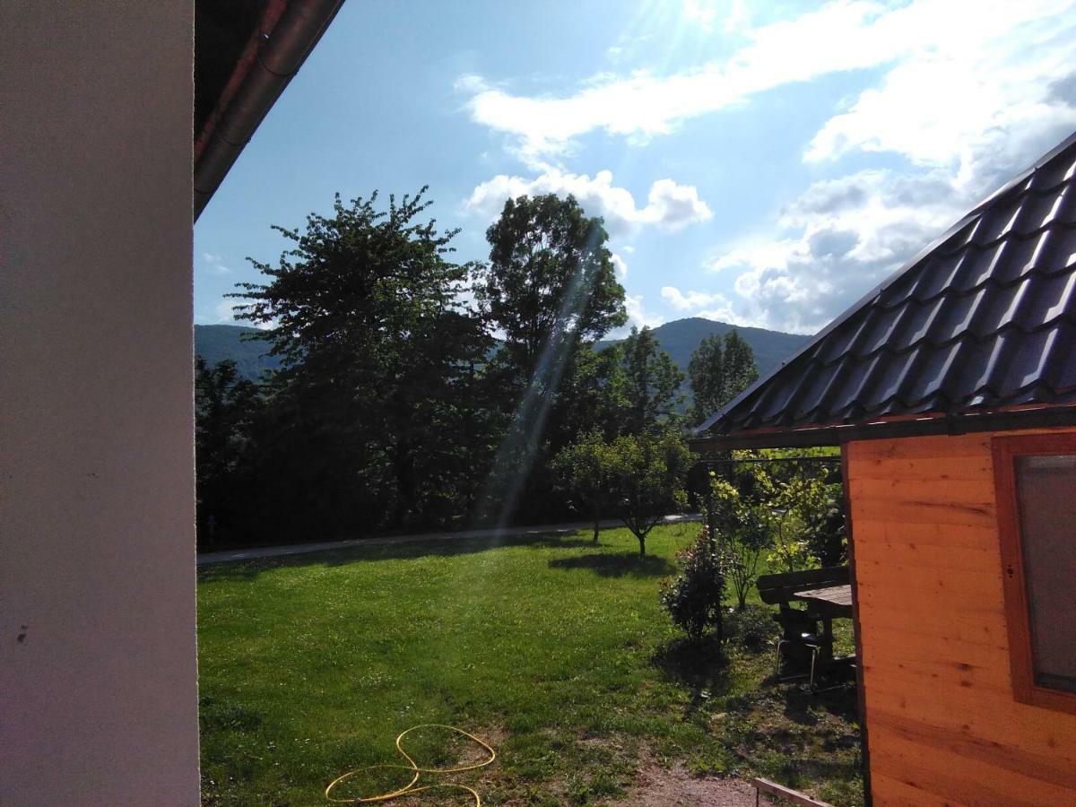 Guesthouse Blazenka Hodak Selište Drežničko Exterior foto